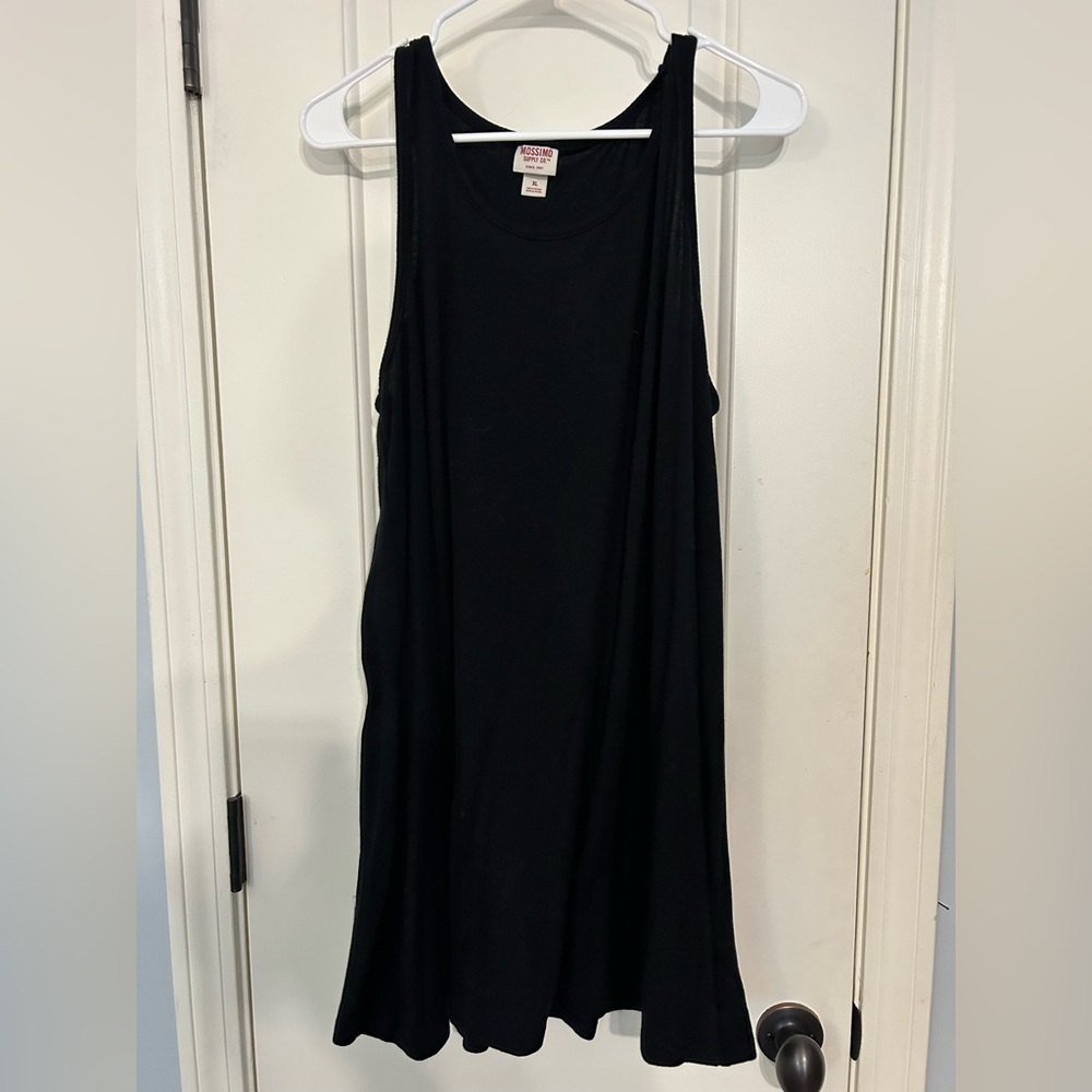 Black Sleeveless Dress